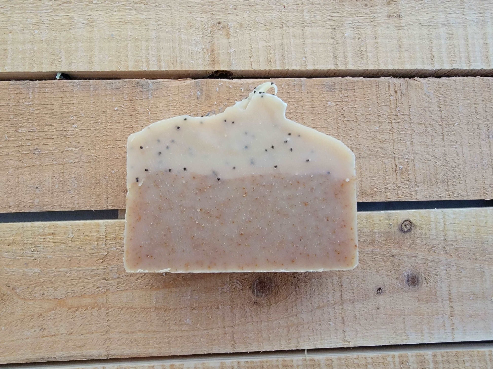 Lemon and Poppy Seed Soap | Handmade and Natural | Sunflower Soaps