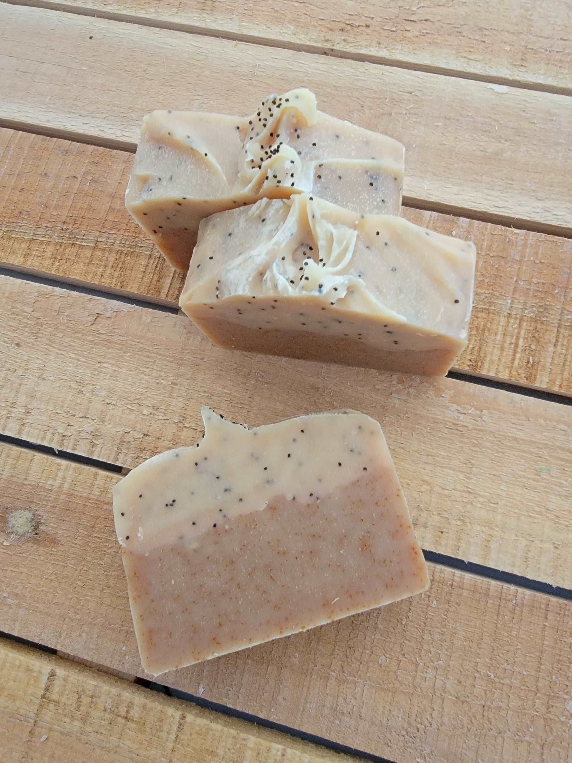 Lemon and Poppy Seed Soap | Handmade and Natural | Sunflower Soaps