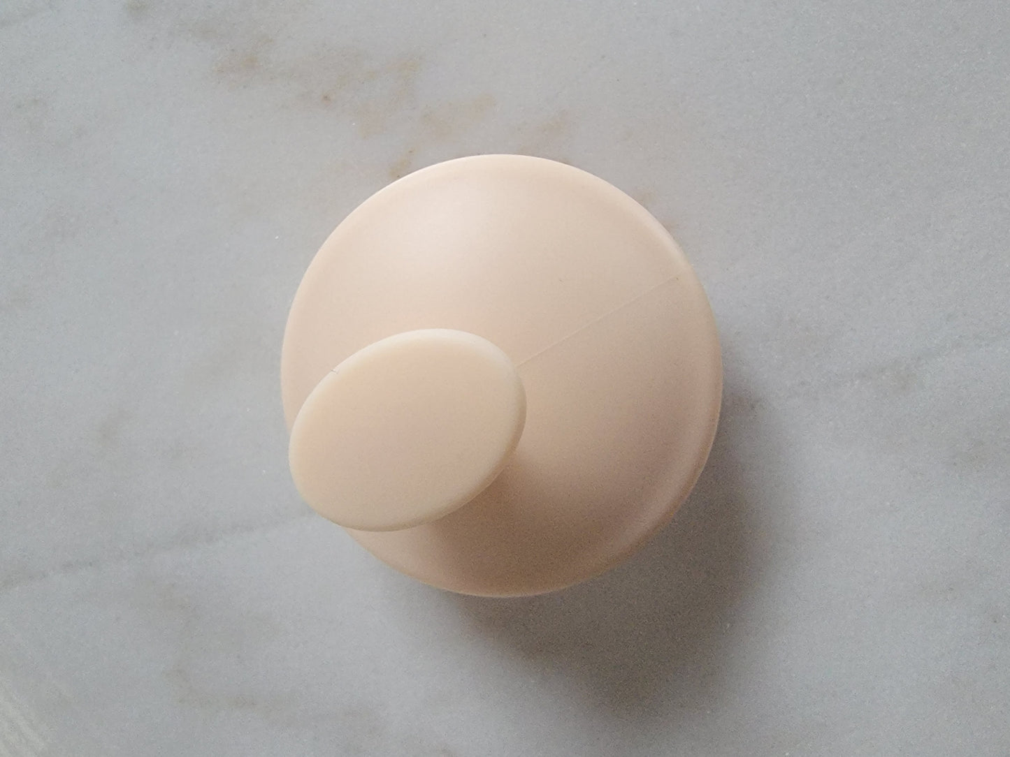 Scalp Massaging Brush - Neutral