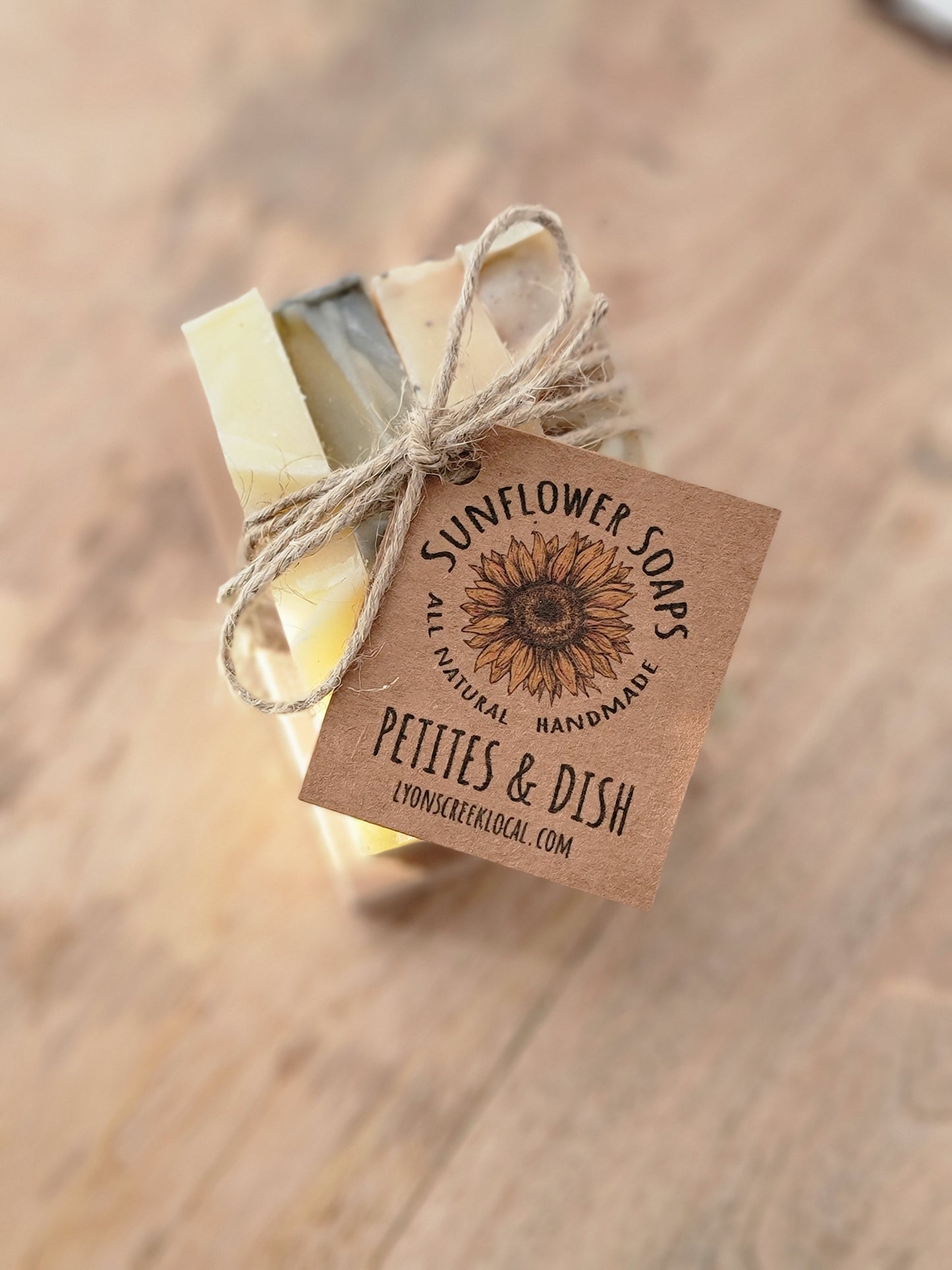 Petites with Dish - Herbal/Floral