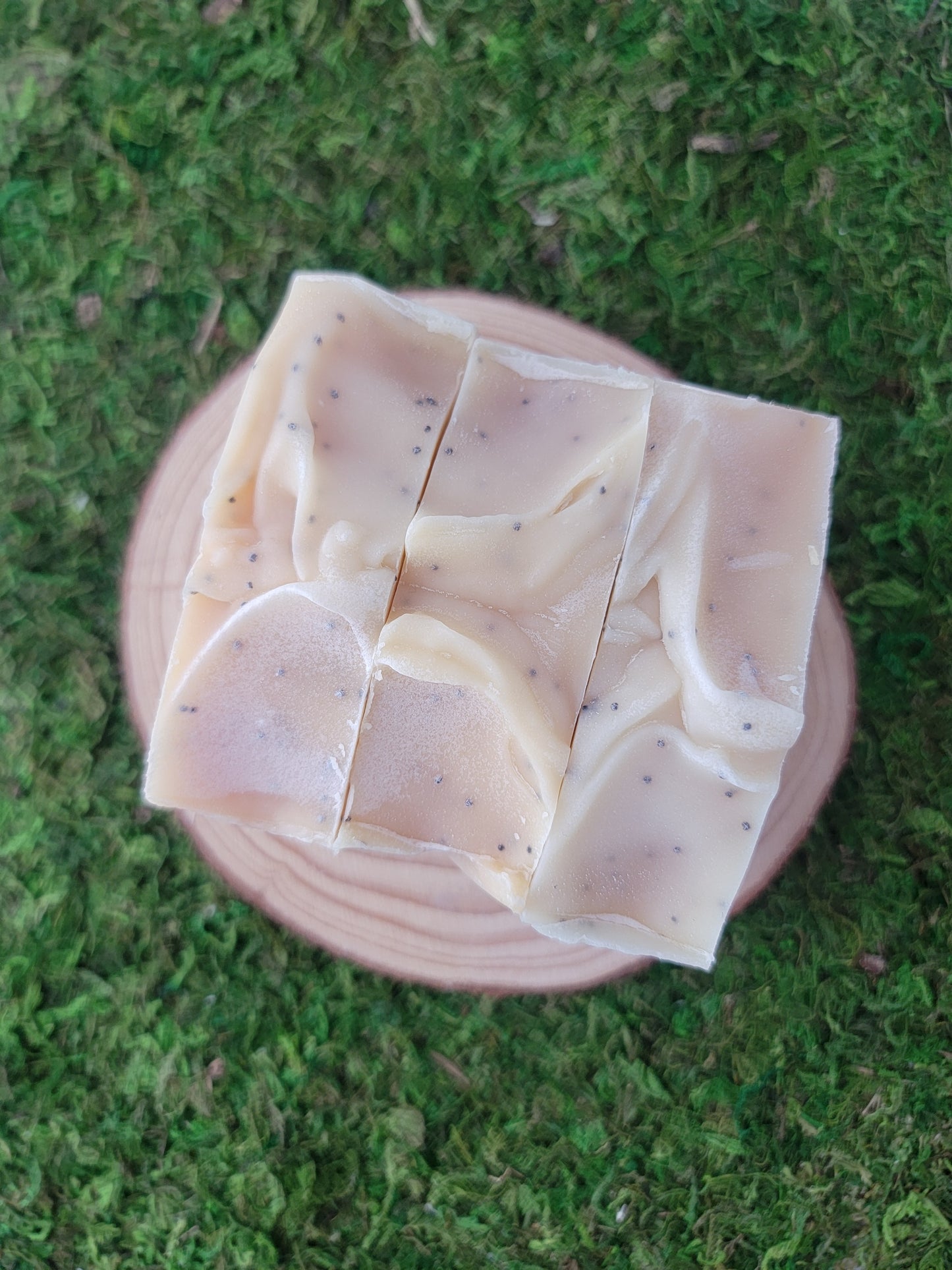 Lemon & Poppyseed Soap